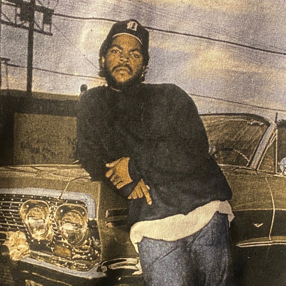 Men's Black Graphic Tee